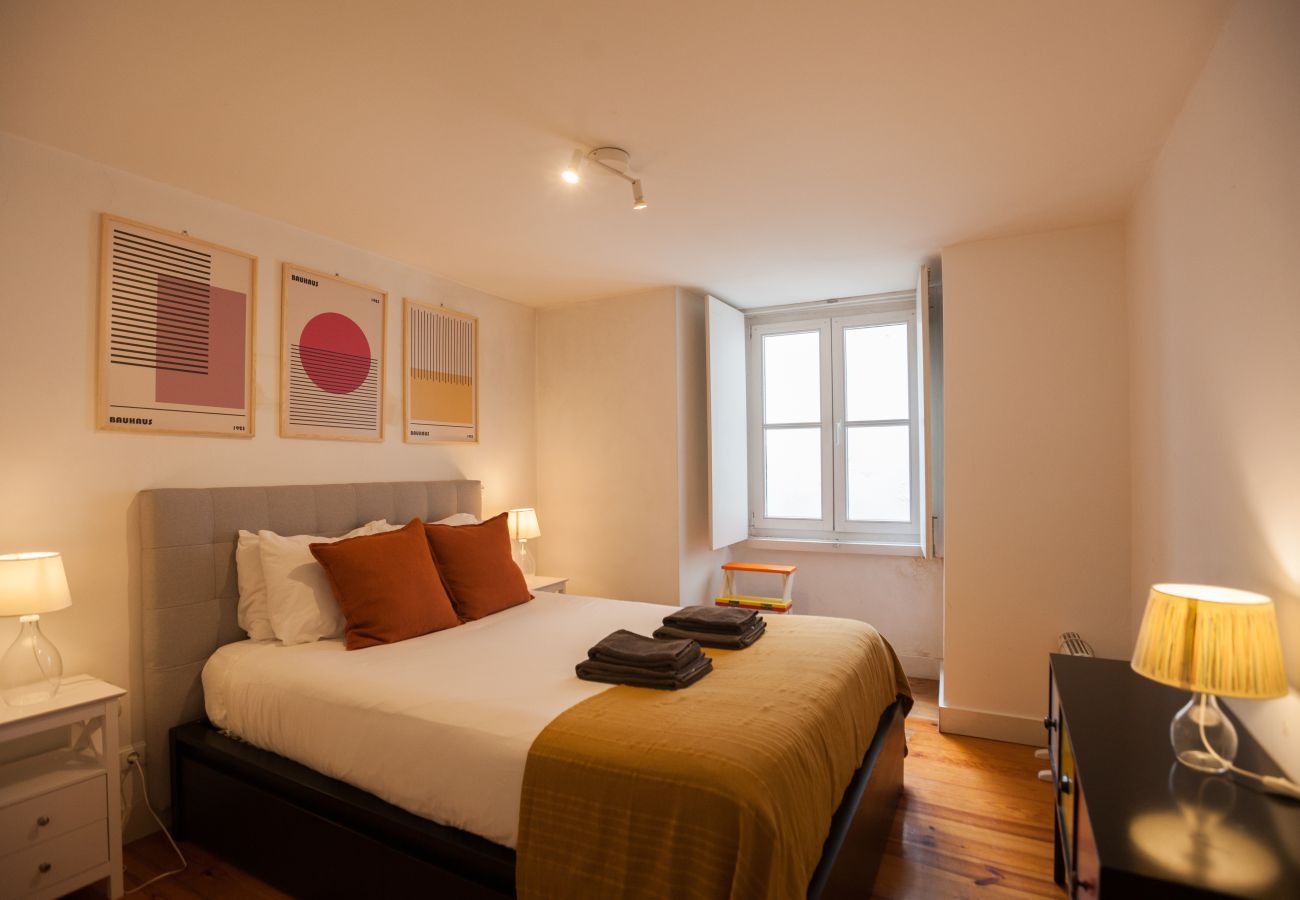 Apartment in Lisbon - The Day Tripper at Chiado