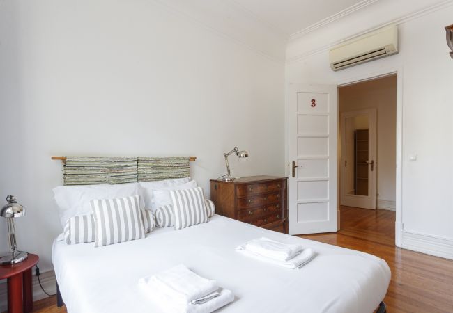 Apartment in Lisbon - Strawberry Fields   - 6 bedroom at Avenida Apartment in Lisbon - Strawberry Fields   - 6 bedroom at Avenida