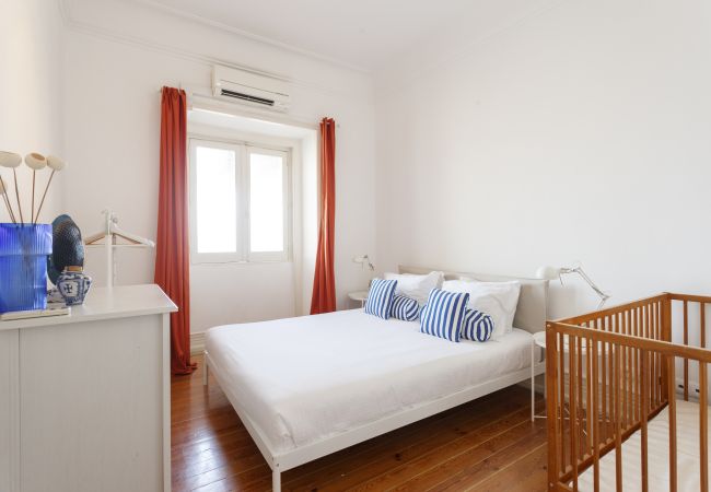 Apartment in Lisbon - Strawberry Fields   - 6 bedroom at Avenida Apartment in Lisbon - Strawberry Fields   - 6 bedroom at Avenida
