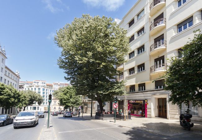 Apartment in Lisbon - Strawberry Fields   - 6 bedroom at Avenida Apartment in Lisbon - Strawberry Fields   - 6 bedroom at Avenida