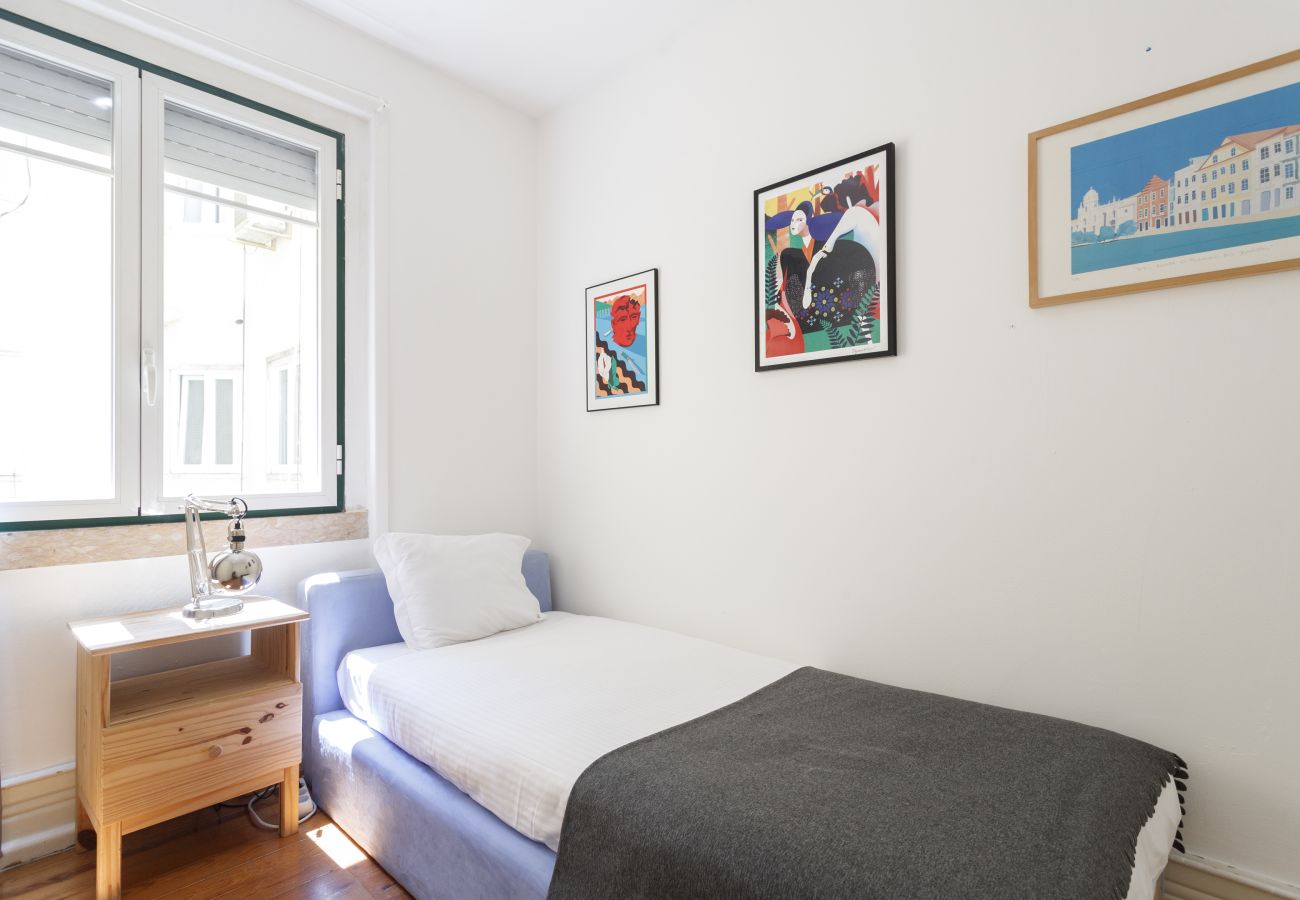 Apartment in Lisbon - Strawberry Fields   - 6 bedroom at Avenida Apartment in Lisbon - Strawberry Fields   - 6 bedroom at Avenida