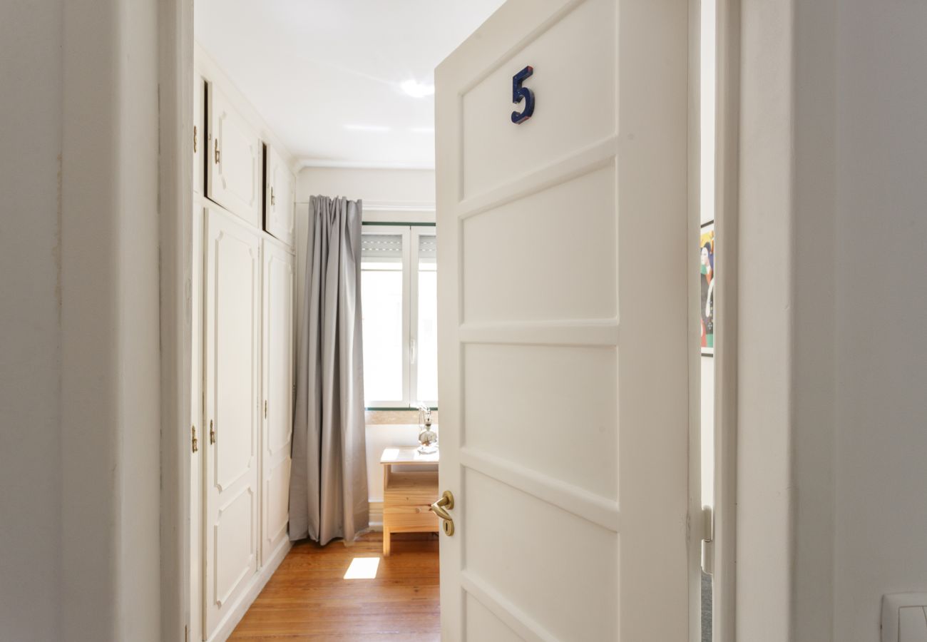 Apartment in Lisbon - Strawberry Fields   - 6 bedroom at Avenida Apartment in Lisbon - Strawberry Fields   - 6 bedroom at Avenida