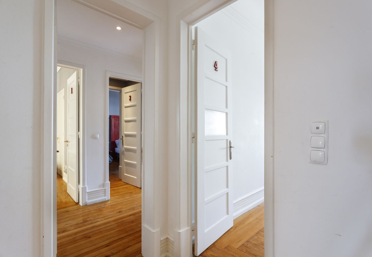 Apartment in Lisbon - Strawberry Fields   - 6 bedroom at Avenida Apartment in Lisbon - Strawberry Fields   - 6 bedroom at Avenida