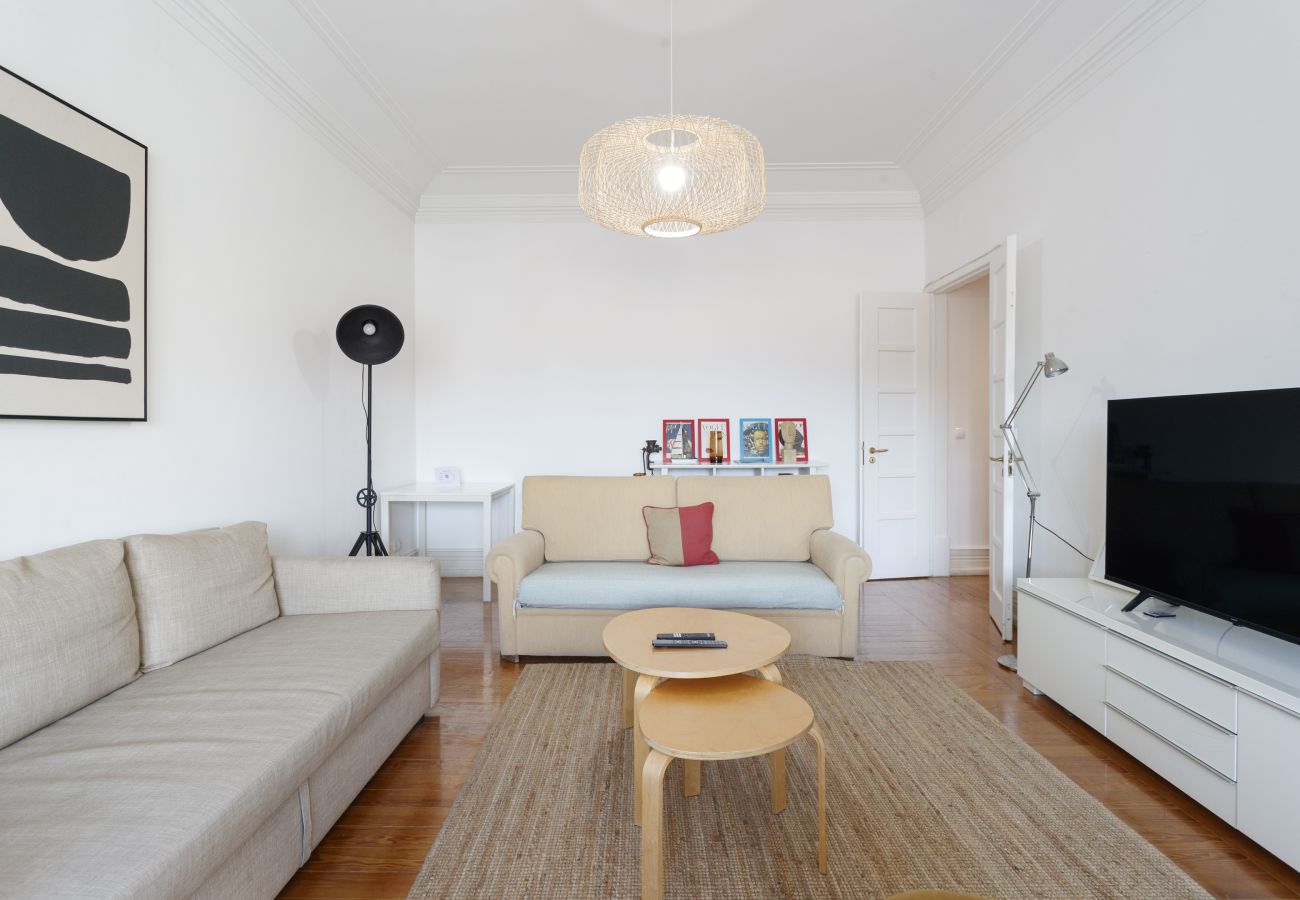 Apartment in Lisbon - Strawberry Fields   - 6 bedroom at Avenida Apartment in Lisbon - Strawberry Fields   - 6 bedroom at Avenida