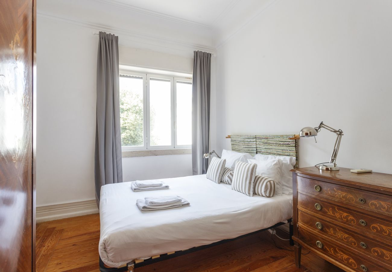 Apartment in Lisbon - Strawberry Fields   - 6 bedroom at Avenida Apartment in Lisbon - Strawberry Fields   - 6 bedroom at Avenida