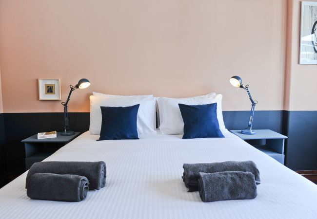 Apartment in Lisbon - Cosmopolitan Comfort in Lisbon (4A)- by Misha's Pl Apartment in Lisbon - Cosmopolitan Comfort in Lisbon (4A)- by Misha's Pl