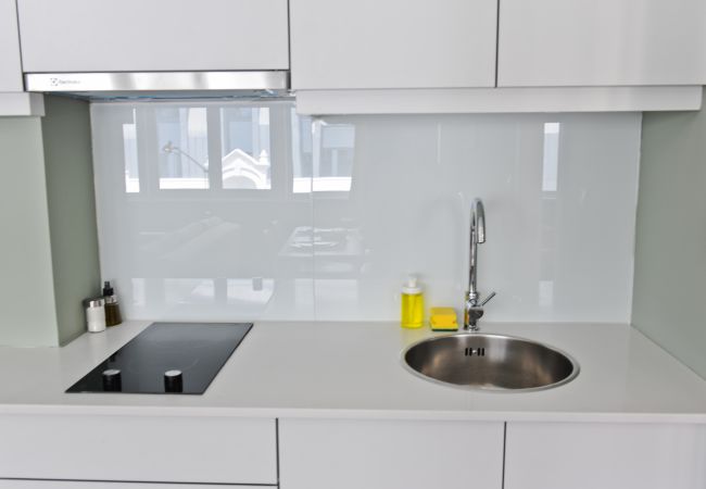 Apartment in Lisbon - Cosmopolitan Comfort in Lisbon (4A)- by Misha's Pl Apartment in Lisbon - Cosmopolitan Comfort in Lisbon (4A)- by Misha's Pl
