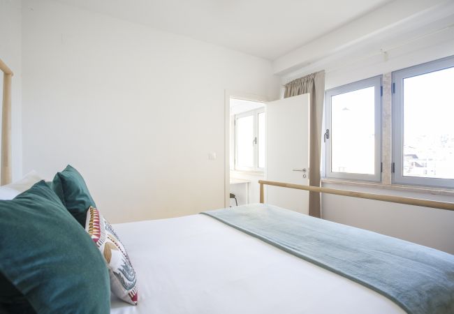 Apartment in Lisbon - Margarita's Day in Lisbon - by Misha's Place (2C) Apartment in Lisbon - Margarita's Day in Lisbon - by Misha's Place (2C)