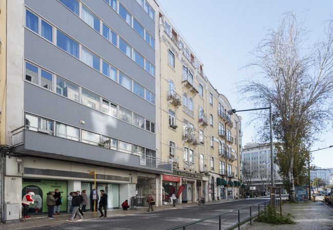 Apartment in Lisbon - Margarita's Day in Lisbon - by Misha's Place (2C) Apartment in Lisbon - Margarita's Day in Lisbon - by Misha's Place (2C)