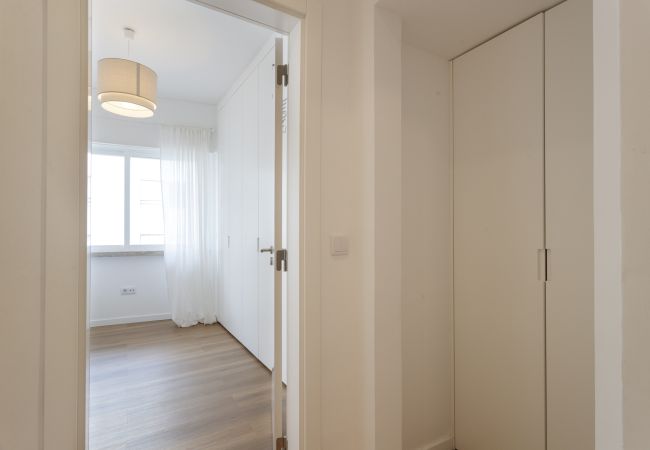 Apartment in Lisbon - The Alcântara Metropolitan Apartment – Gateway to  Apartment in Lisbon - The Alcântara Metropolitan Apartment – Gateway to