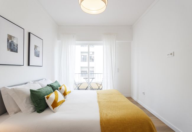 Apartment in Lisbon - The Alcântara Metropolitan Apartment – Gateway to  Apartment in Lisbon - The Alcântara Metropolitan Apartment – Gateway to